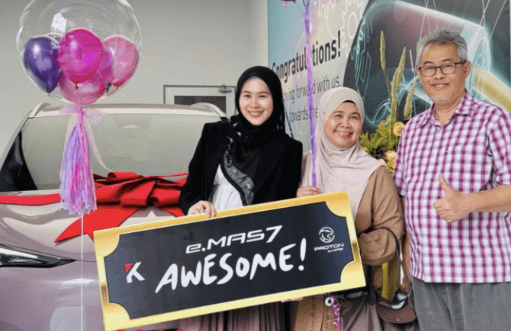 Dr Afifah Hadiahkan Diri Proton e.MAS 7, Netizen Kata Ini Baru Healing Cara Betul 