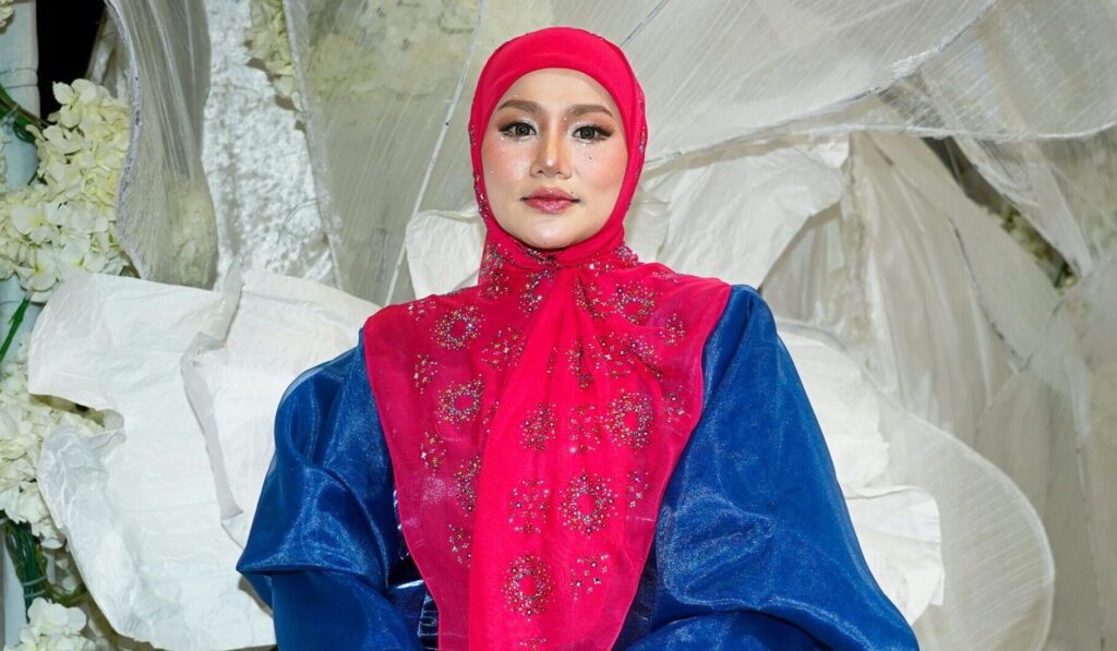 “RM500,000 Bukan Segalanya”, Elly Mazlein Tegas Tolak Tawaran Buka Hijab