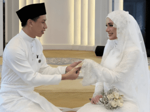 Sam Lim Sah Bergelar Suami Kepada Parisa Ardina?